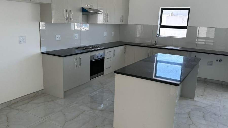 To Let 4 Bedroom Property for Rent in Laguna Sands Western Cape